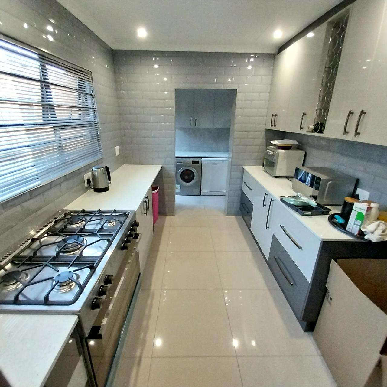 WhatsApp Image 2024-03-11 at 21.41.07(6)